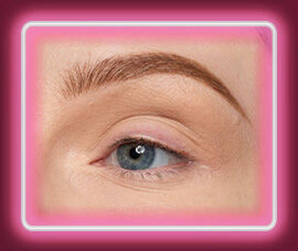Close-up of an eye with NYX Professional Makeup Lid Lingerie Cream Eye Pigment in 03 Beige blended through the crease.