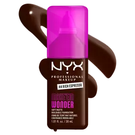 Make’ Em Wonder Yumuşak Mat Bitişli Fondoten